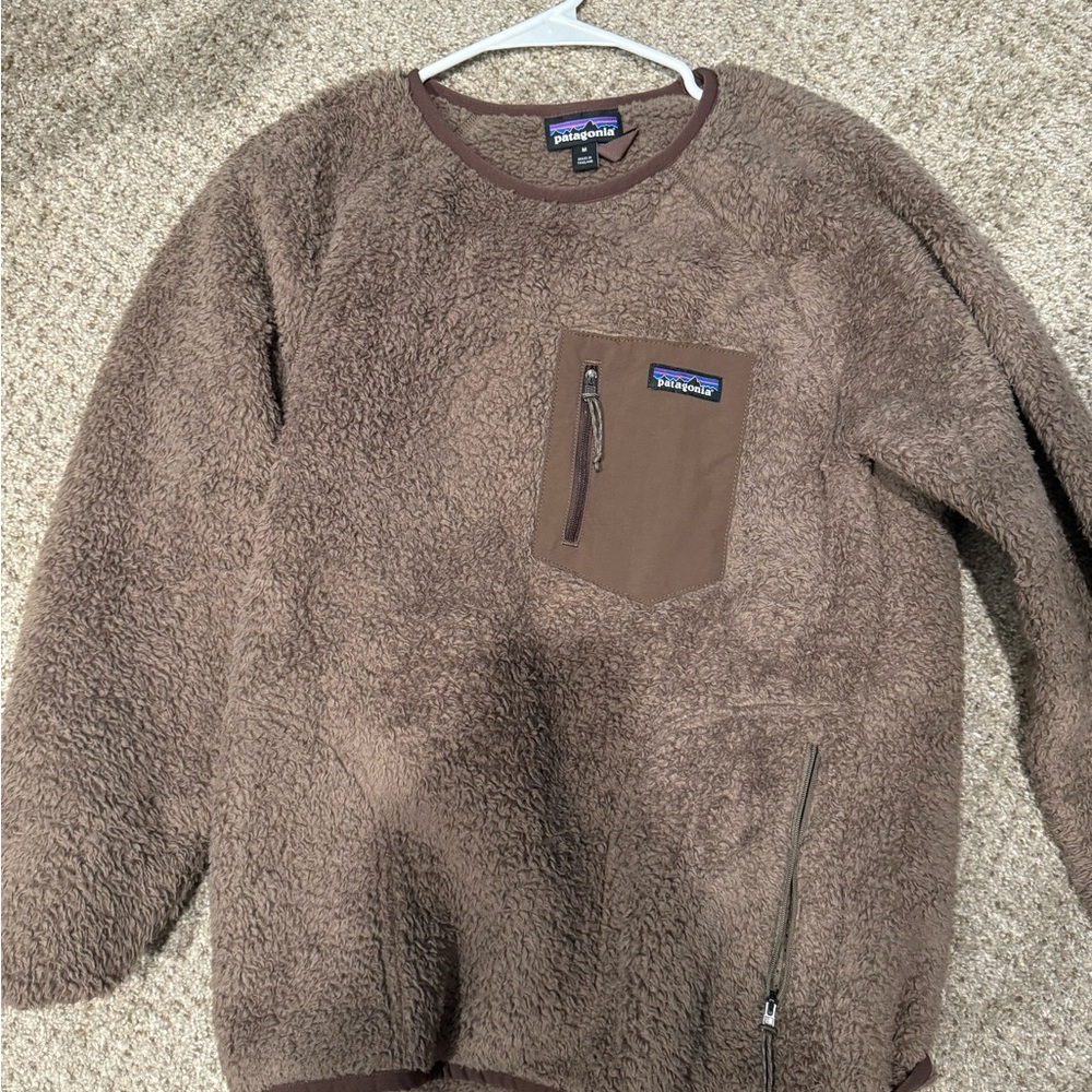 Patagonia Brown Crewneck Sweater Soft and Versatile